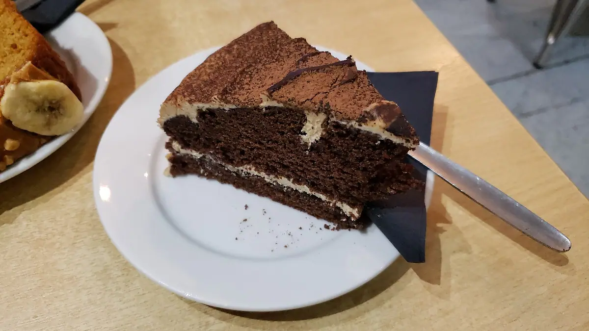 Perryhill Orchards Tea Rooms – cake shop in Hartfield, Crowborough